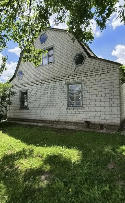 Продаж будинку в передмісті Полтави