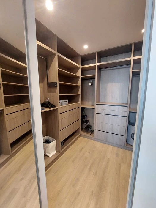 Продажа: 2 комнатной элитной квартиры 19 Жемчужина Французск