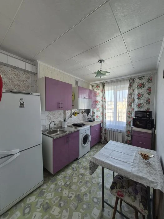 I will sell a 2-room apartment on the railway station Solnechnyy mebel i tekhnika
