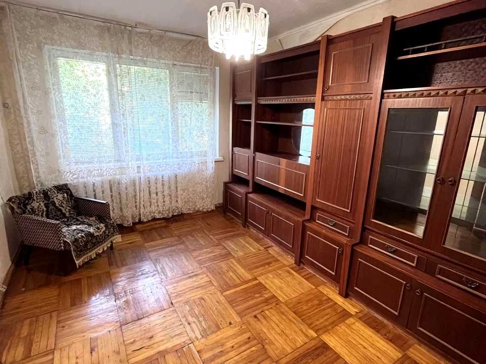 Apartment. Kharkiv, Valentynivska St. (Blyukhera)