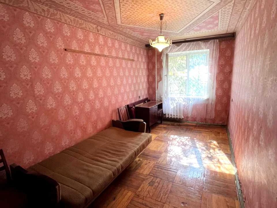 Apartment. Kharkiv, Valentynivska St. (Blyukhera)