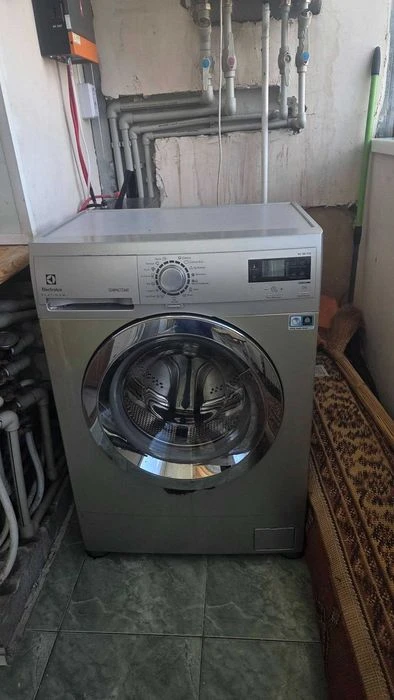 sale of 3-room apartment Parus, autonomous gas heating, certificates