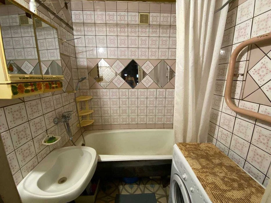 Sale of 2-room apartment 48 m2 below Ivan Mazepy street Gomelskaya (Sl