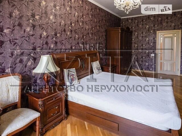 Продаж 2к квартири 85 кв. м на вул. Коновальця Євгена • ID 3