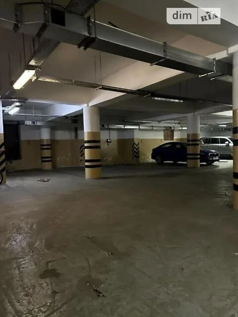 Продаж 2к квартири 85 кв. м на вул. Коновальця Євгена • ID 3