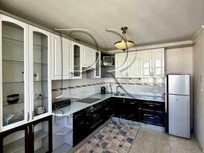 Apartment. Kyiv, Yuliya Zdanovskaya St. (Lomonosova)