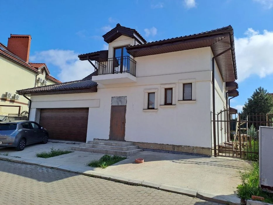 Продажа ДОМА под ремонт,М. Виллас, 400м², 6 соток