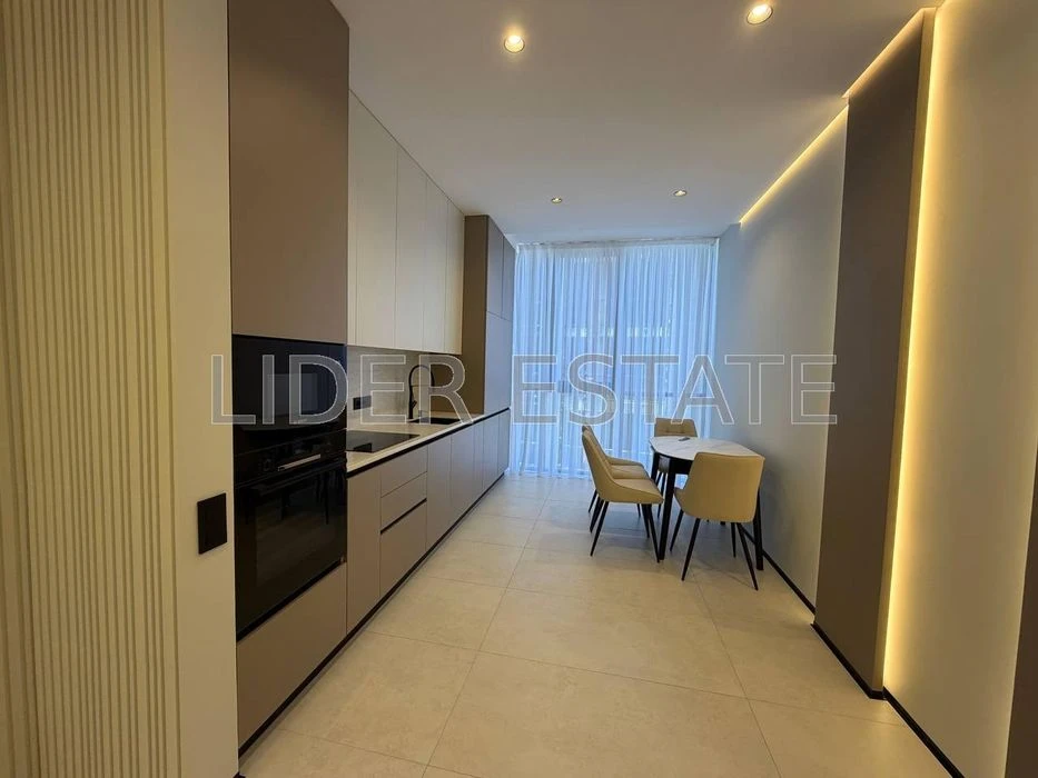 Продаж 2-кімнатної видової квартири в ЖК Uzh Towers| Уж Тауе