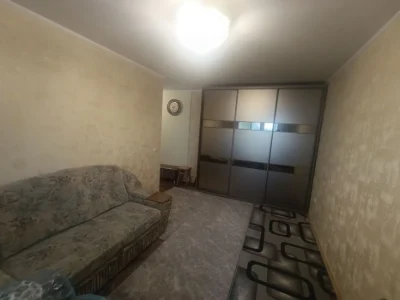 I will sell 1 apartment Saltovka metro Studencheskaya, 2 min walk