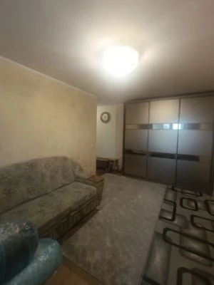 I will sell 1 apartment Saltovka metro Studencheskaya, 2 min walk