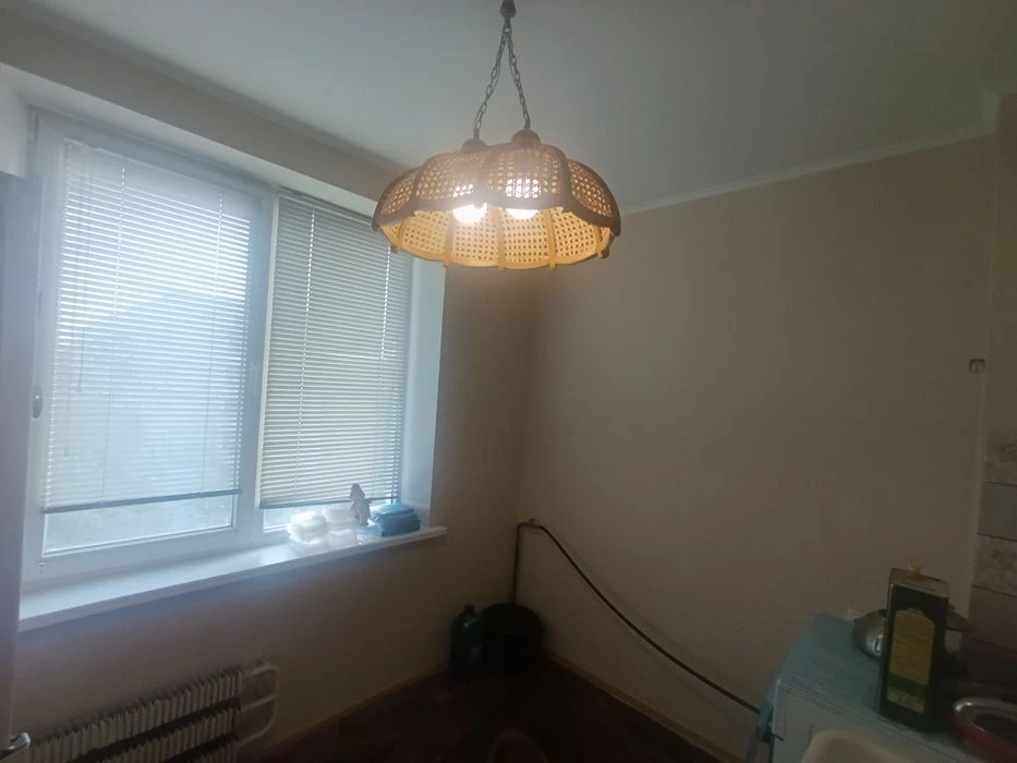 I will sell 1 apartment Saltovka metro Studencheskaya, 2 min walk