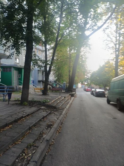 I will sell 1 apartment Saltovka metro Studencheskaya, 2 min walk
