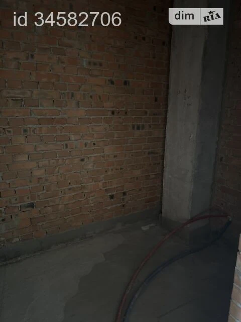 Sale of a 4-room apartment of 145 sq. m on Naberezhno-Rybalska Street to