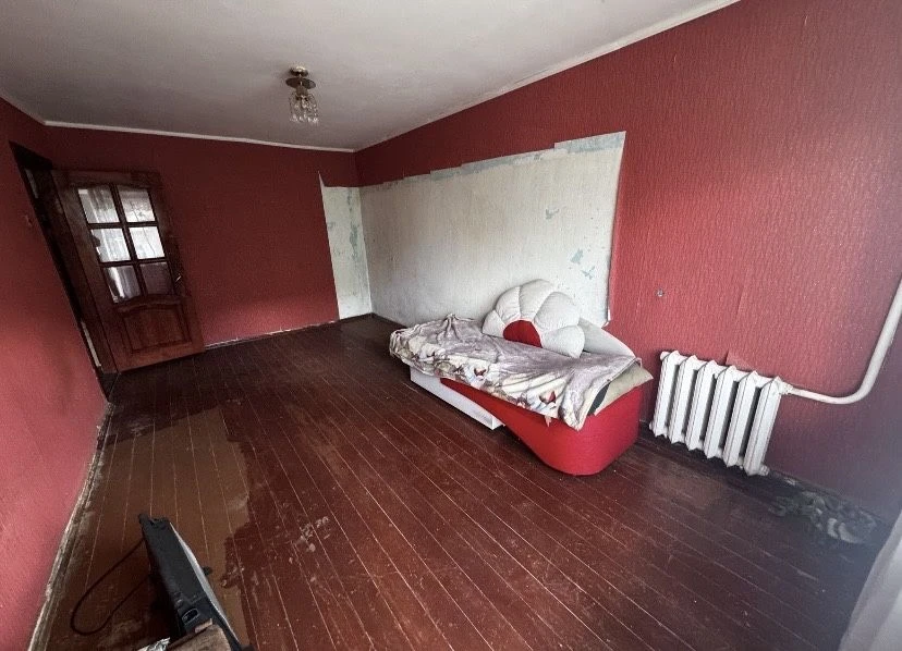 Продаж 1 к квартири