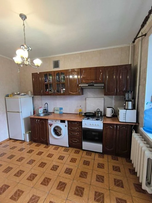 Продам 1-комнатную квартиру в новом кирпичном доме на пос. К