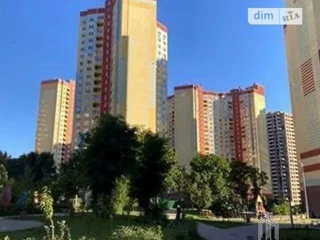 Sale of 3-room apartment 82 sq. m on Samiyla Kishky 5A street • ID 34