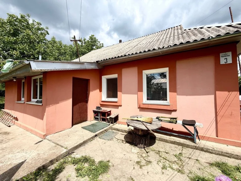 Подаж 3 к будинок в передмісті Хмельницького