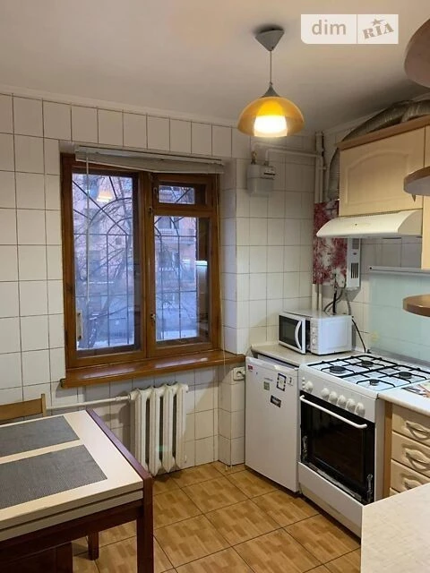 Sale of 2-room apartment 44 sq. m on Naberezhno-Lugova street • ID 34