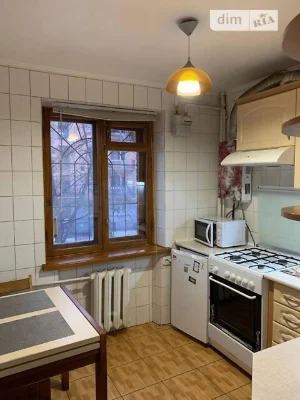 Sale of 2-room apartment 44 sq. m on Naberezhno-Lugova street • ID 34