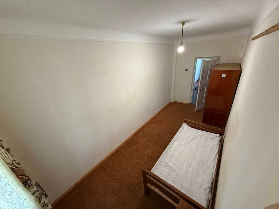 Two-room apartment for sale on Shepeleva Street
