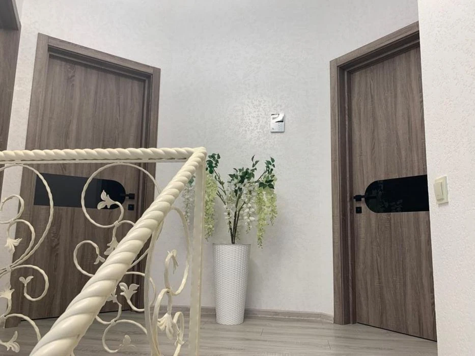 Дуплекс из красной кирпича в Совиньоне. Без комиссии. Лучшее