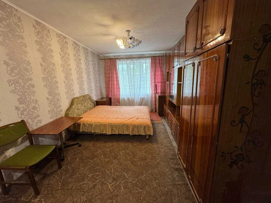 Продам 1-комнатную квартиру на проспекте Слобожанском (район