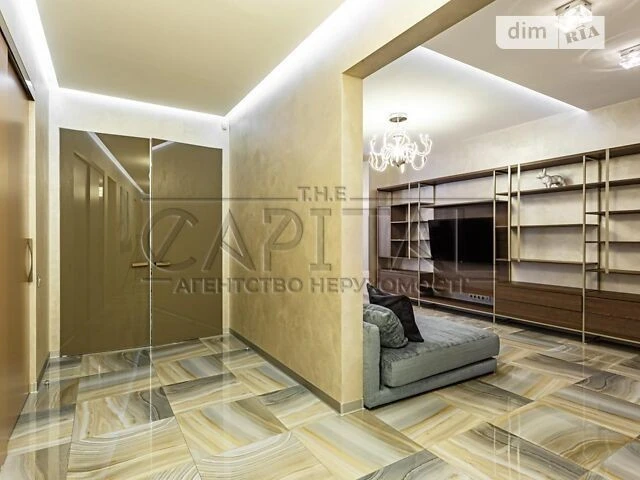 Sale of 4-room apartment 160 sq. m. on Andriy Verkhoglyada St. 18A •