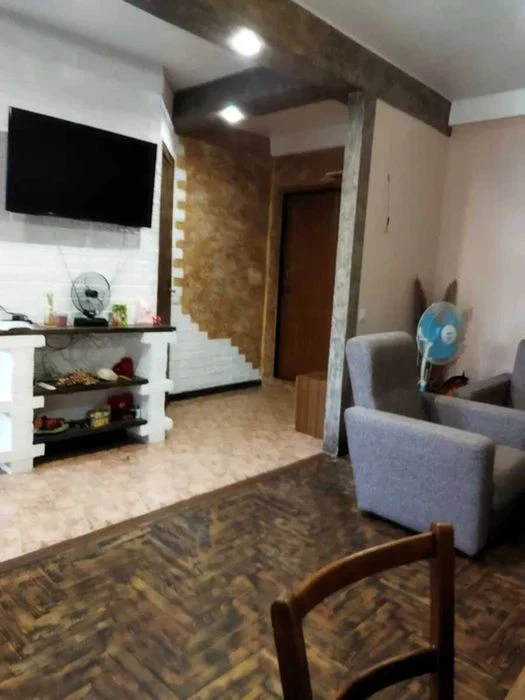 Продаж 2-х кімнатної квартири в центрі міста
