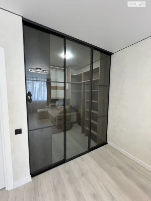 Продаж Квартира Озерна
