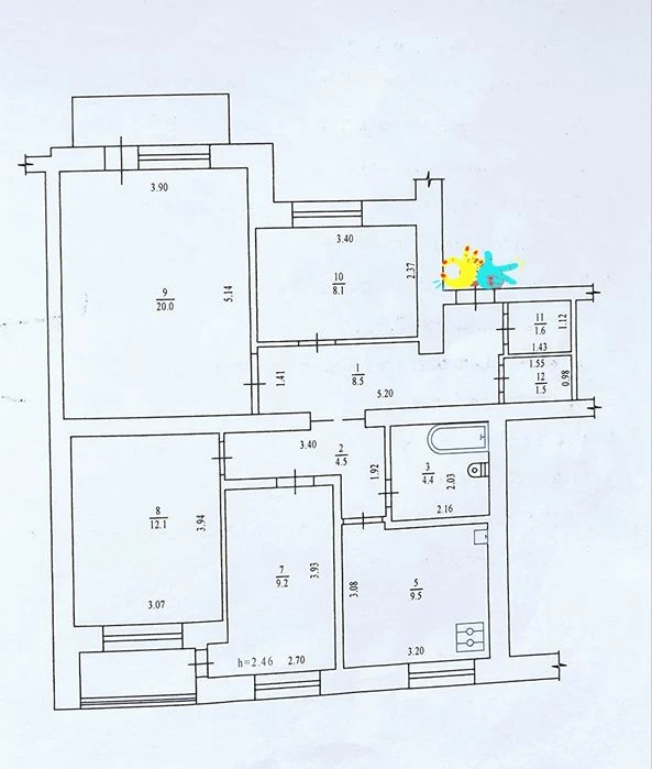 Продаж 4х.кімнатної  квартири.Центр.