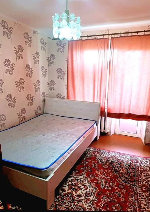 Продаж 4х.кімнатної  квартири.Центр.