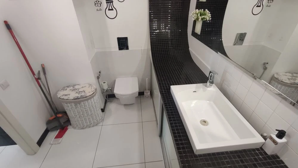 Продам элитную квартиру район 16-й Фонтана.