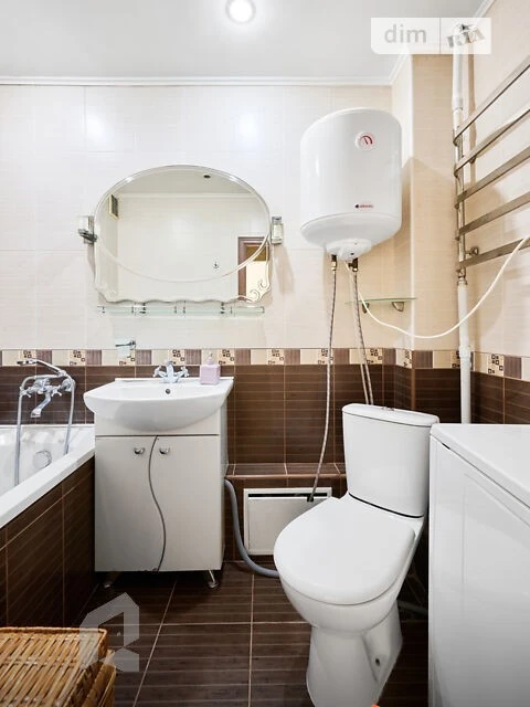 Sale of 1-room apartment 26.47 sq. m on Mykoly Bazhana Ave. 5V •