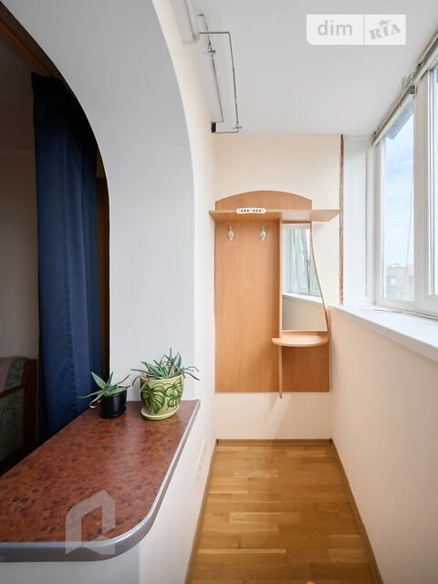 Sale of 1-room apartment 26.47 sq. m on Mykoly Bazhana Ave. 5V •