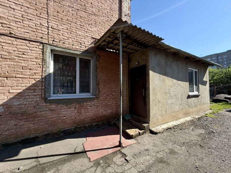 Продаж 3 км квартира Ближнє Замостя район Зоря