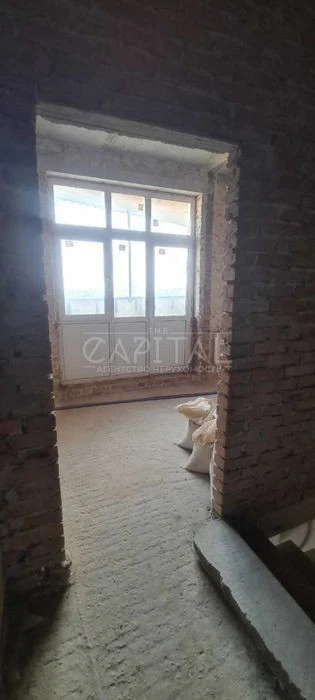 Urgent Sale Penthouse Bereznyaki Lake Telbin