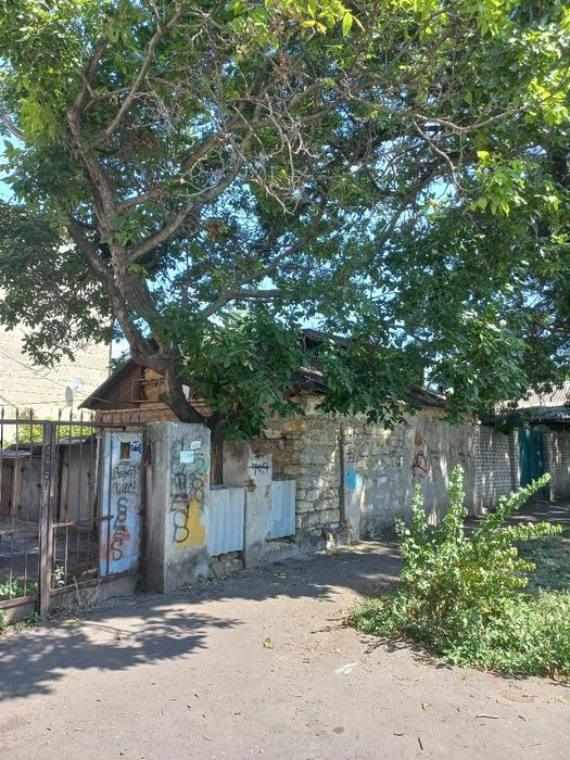 Продам 2-х этажный Гараж Р-н Ивановский Мост