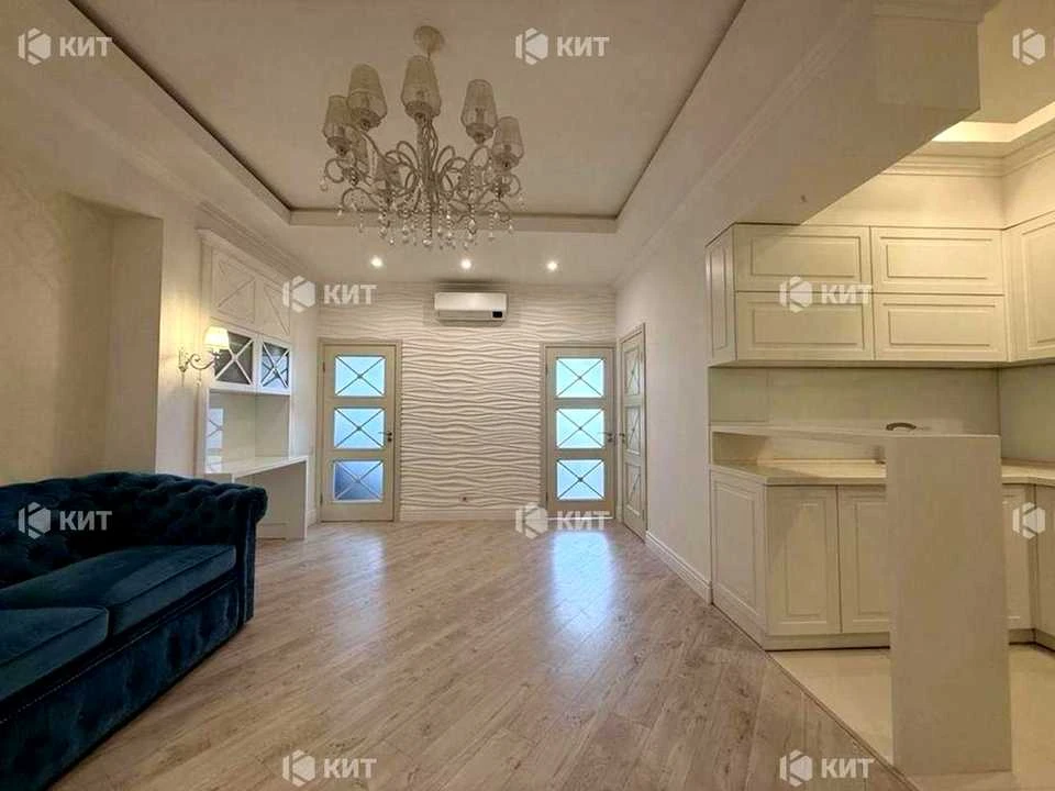 Apartment. Kharkiv, Novooleksandrivska St., (Building 2)