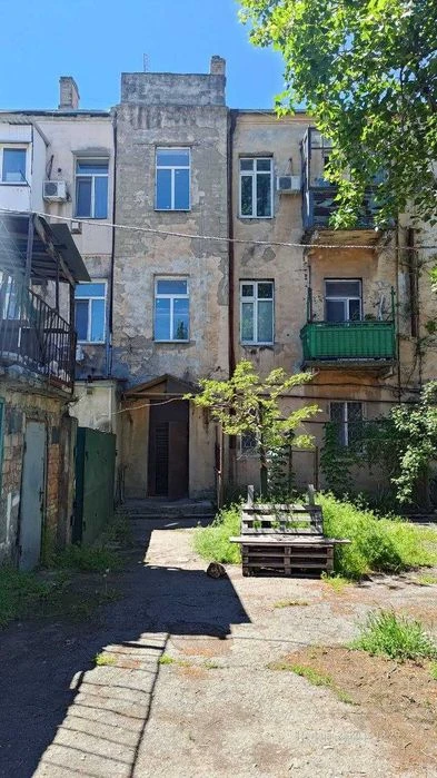 Продажа квартир в городе Одесса. Жилищное состояние!