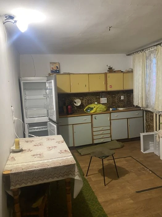 Будинок 2 х кімнатний в центрі Ужгорода.3 сот земоі.