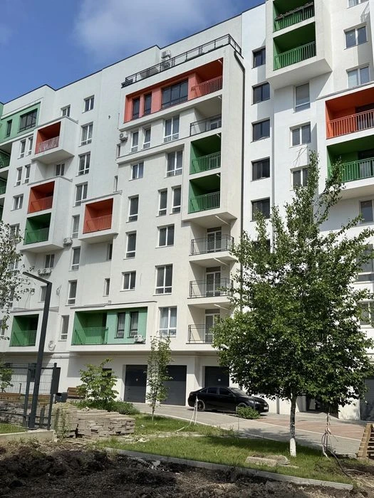 Two-room apartment in the Vidensky residential complex, near the city lake