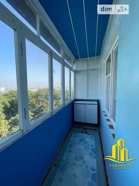Продаж 2к квартири 55.5 кв. м на вул. Горіхуватський шлях 11