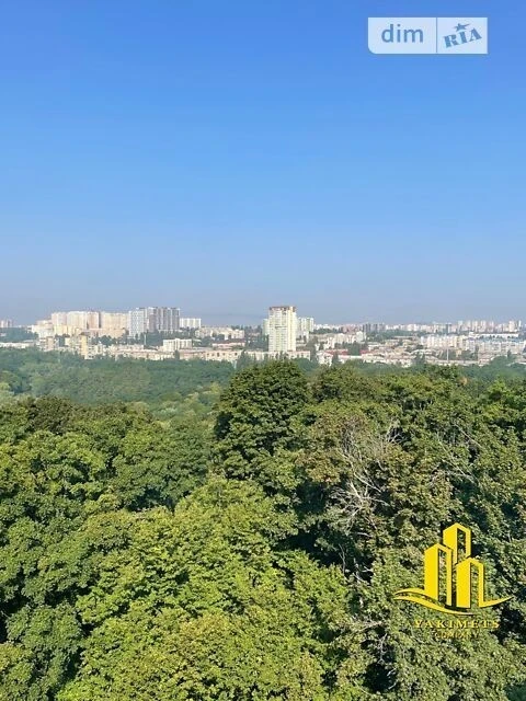 Продаж 2к квартири 55.5 кв. м на вул. Горіхуватський шлях 11