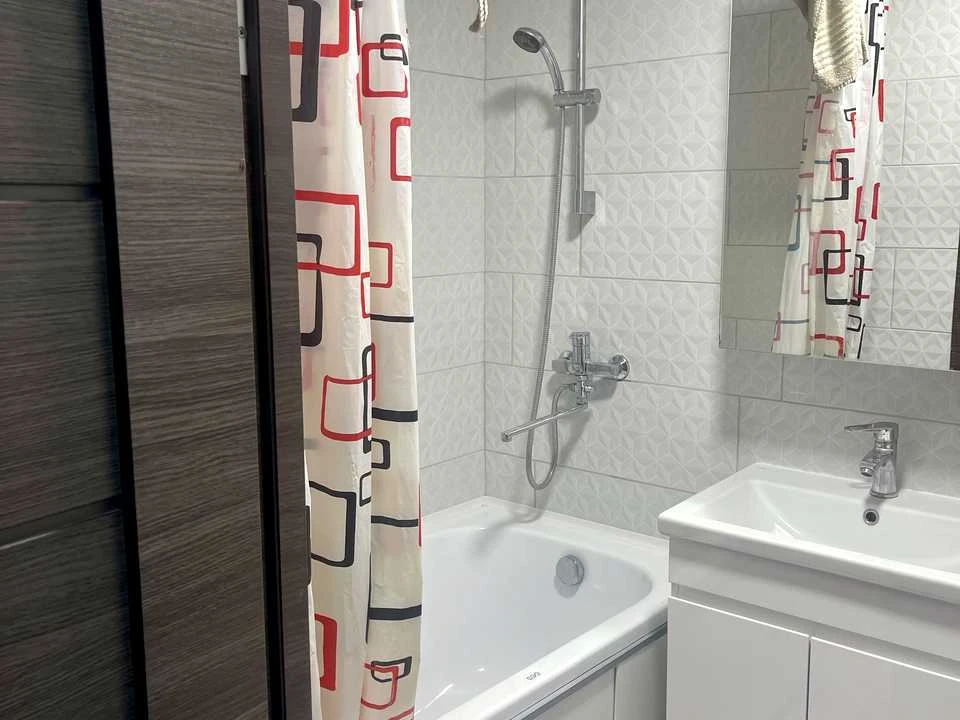 Apartment. Kharkiv, Ludviga Svobody Ave.