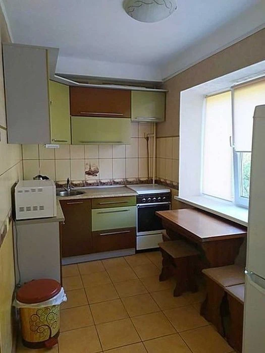 For sale 2-room apartment Vyshgorodskyi massif Priorka st. Mukachevsk