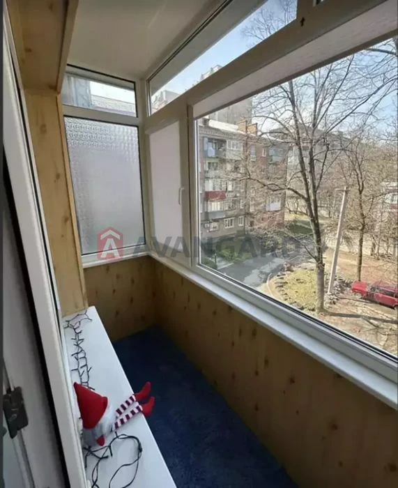 I will sell a 2-room apartment, Right Bank, Repair, furniture