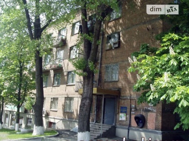 Продаж кімнати 25.2 кв. м на вул. Олекси Тихого 18/20 • ID 3
