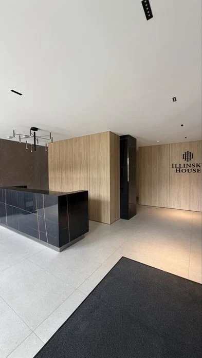 Sale of a new three-room apartment in a modern residential complex in Podol