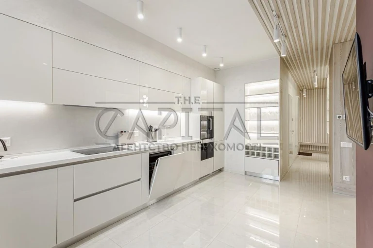 Apartment for sale, Aristokrat residential complex, Konovaltsia Yevhena, Pechersk