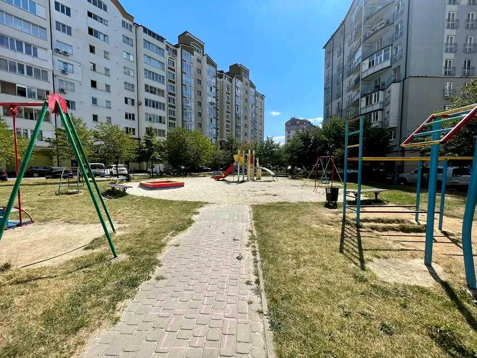 Квартира. Ивано-Франковск, Василия Стуса ул., 28к